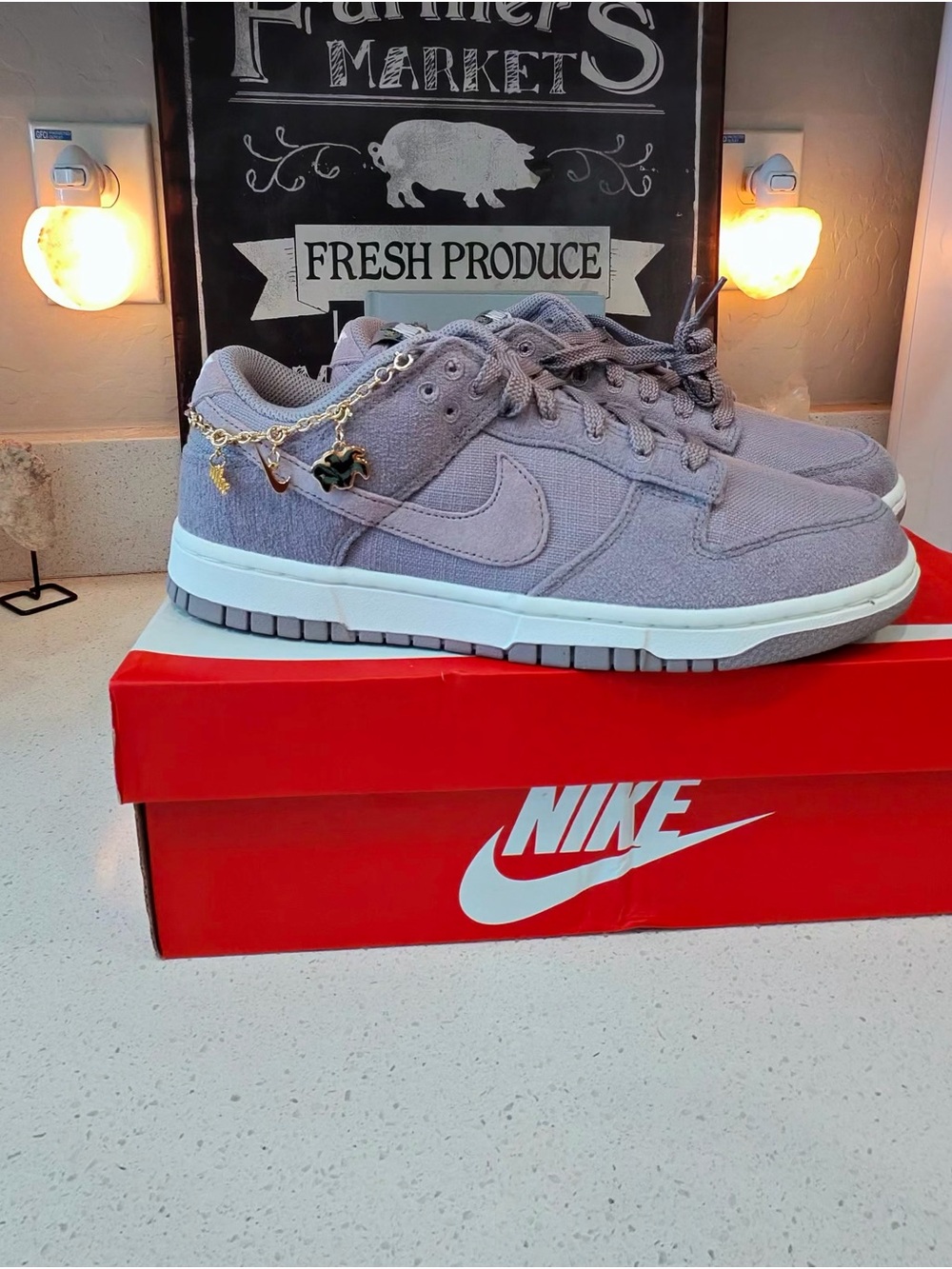 Nike Low-Top Sneakers in Lavender